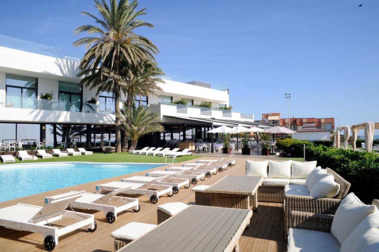 Playa Grande By Tropical - Adults Only Hotel Gavà Екстериор снимка