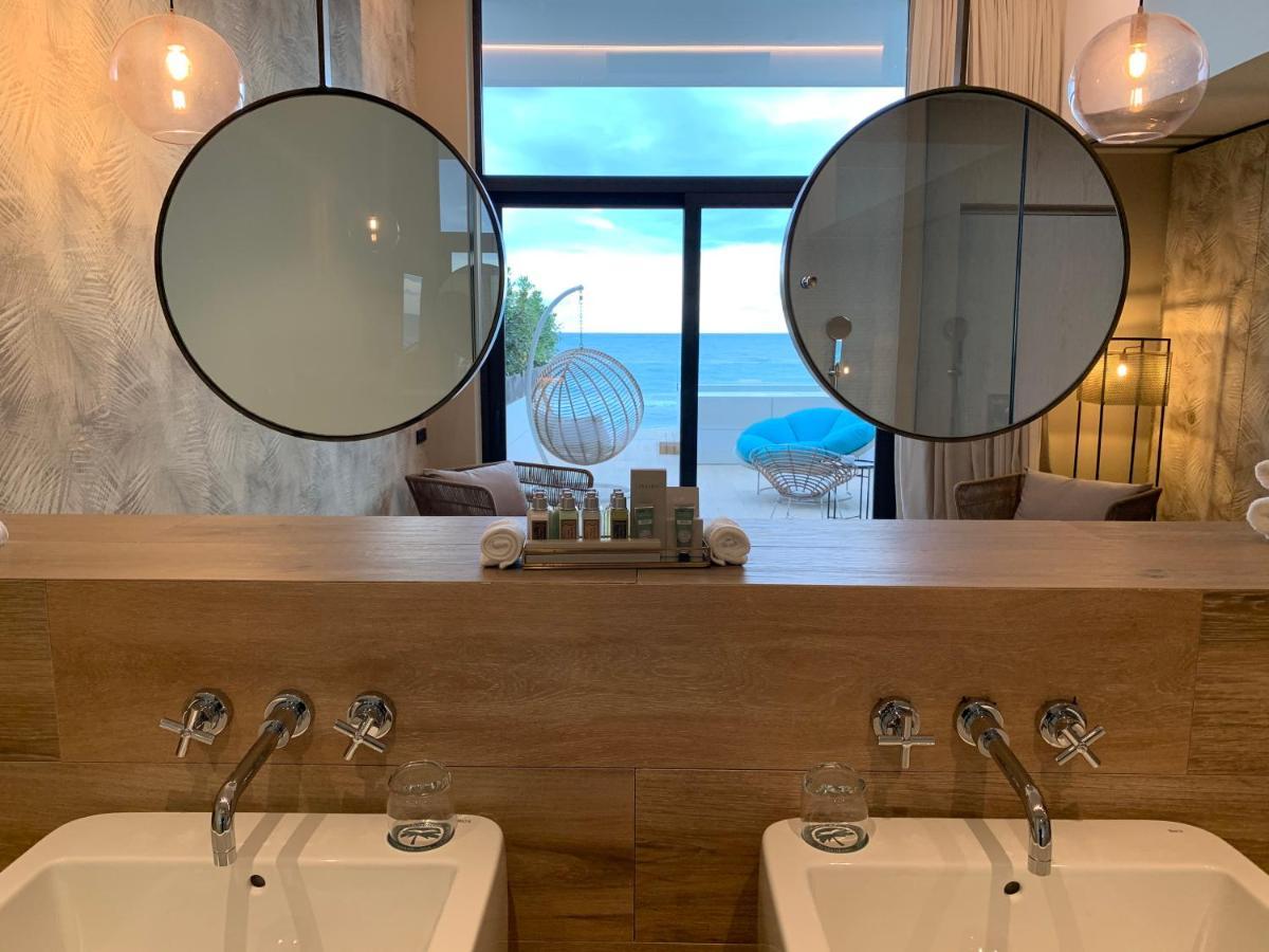 Playa Grande By Tropical - Adults Only Hotel Gavà Екстериор снимка